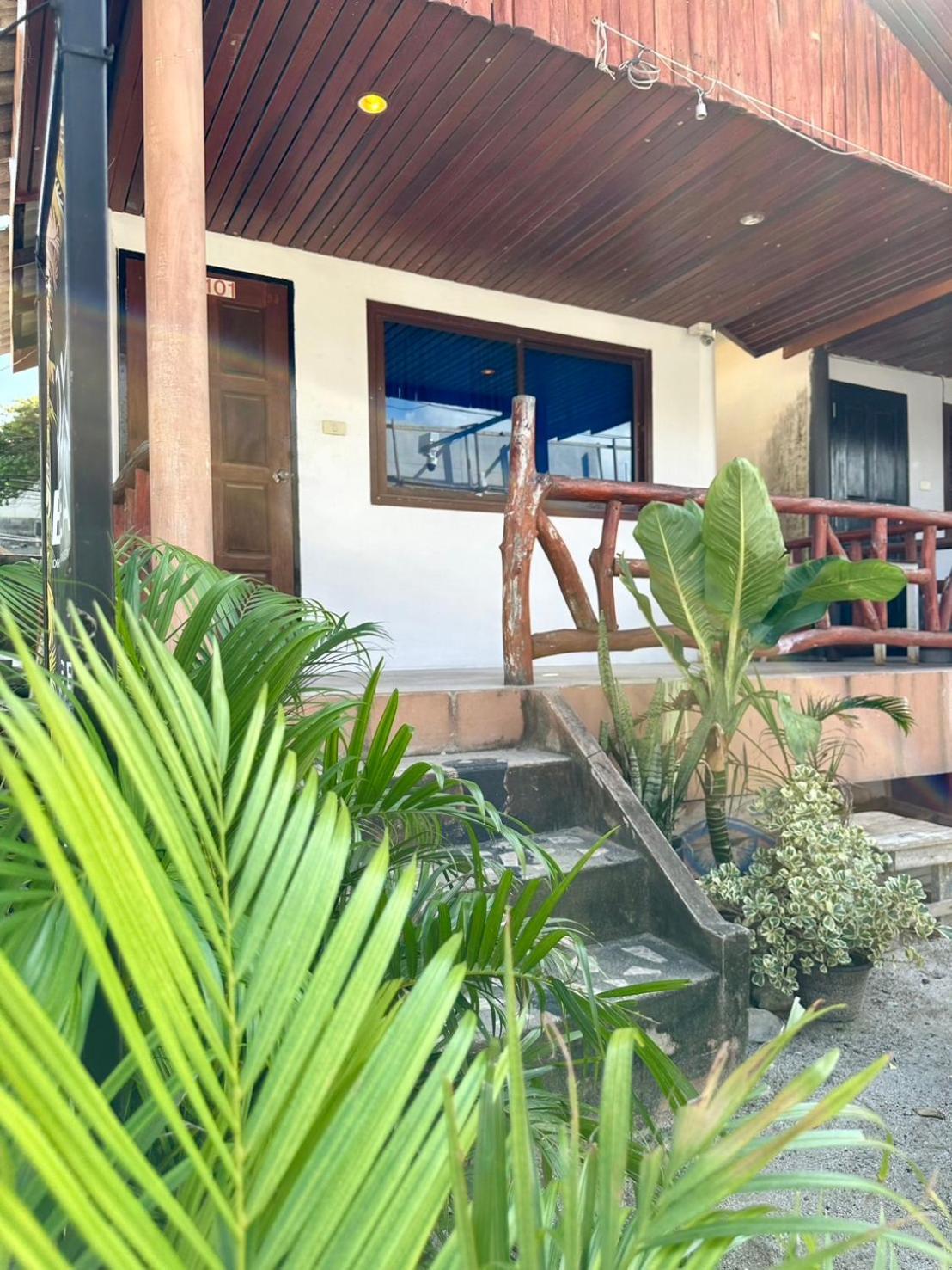 The Wave Haad Rin Hostel Exterior photo